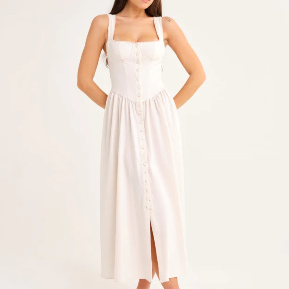 Rumored Antionette Midi Dress in Crème Size L